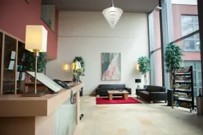 Suite, shower, toilet, lake view - Reception