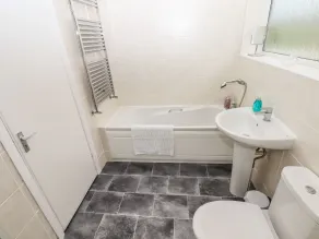 Spring Close - Salle de bain