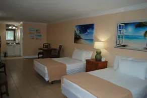 Anna Maria Island Dream Inn - Room