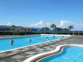 Hana Irodori no Yado Kayuu - Pool