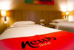 News Hotel Waru Sidoarjo - Room