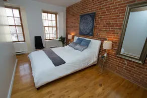 LikeAHotel - Les McGill, Vieux Montreal - Quarto