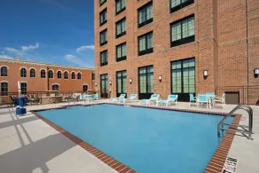 Holiday Inn Express Pensacola Downtown by IHG - Pool