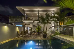 M Suite Bali - Restaurant