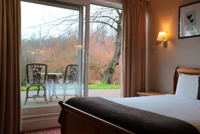 Inn On The Lake - Room