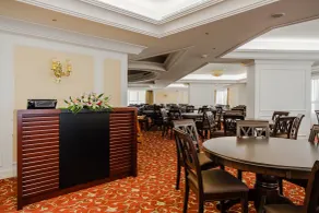 Crystal Plaza Al Majaz Hotel - Restaurant