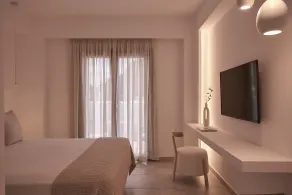 Isida Andros - Rom