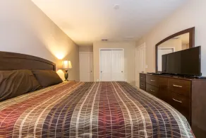 Compass Bay 3181 - Rom