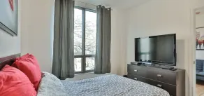 Destination Stays Little Burgundy DT MTL - Camera