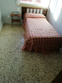 Hostal La Estrada Restaurante - Zimmer