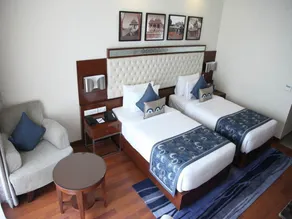 The Lal Vilas Hotel & Resort - Camera