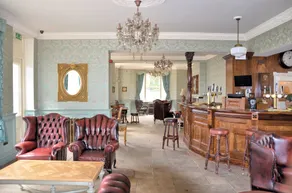 The Aston Tavern - Coin salon dans le hall