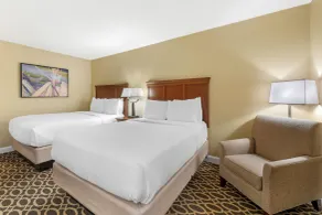 Best Western Plus Wooster Hotel & Conference Center - Zimmer