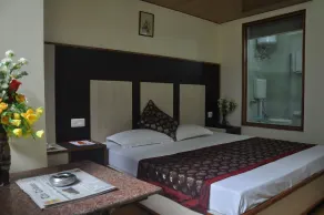Hotel Prestige - Habitación