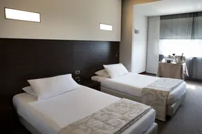 Hotel Selene Pomezia - Vue de la chambre