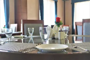 Neel Clarks Inn Express Agra - Restaurant