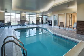 Fairfield Inn & Suites by Marriott Oskaloosa - Piscina