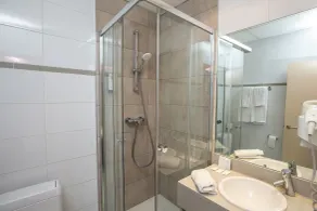 Safestay Brussels Grand Place - Bathroom