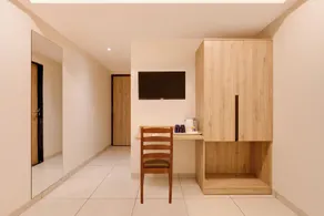  Keys Lite By Lemon Tree Hotels, Vadodara - Zimmer