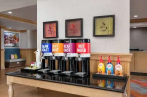 Hampton Inn & Suites by Hilton Dodge City  - Restaurant