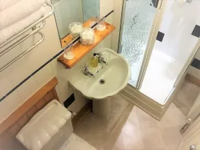 Polraen Country House Hotel - Bathroom