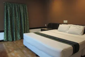 Holiday Spa Hotel - Room