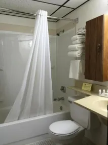 Americinn - Baño