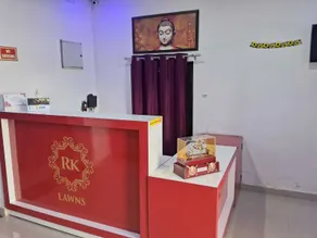 RK LAWNS - Reception