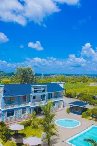 Mimosa Park and Island Camp  - Piscina