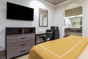 Scottish Inn and Suites Baytown Tx - Chambre