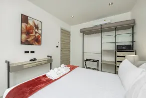 Akara Pool Villas Phuket by TropicLook  - Habitación