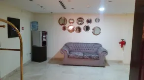 Seef Loft - Sitzecke in der Lobby