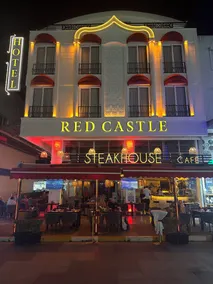 Red Castle Hotel & Pub - Restaurant