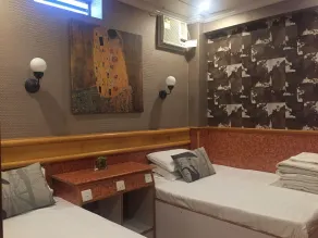Wee Classic Inn - Room