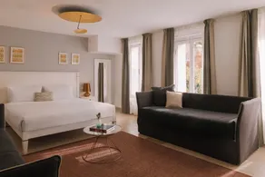 Sonder Salute Palace - Chambre