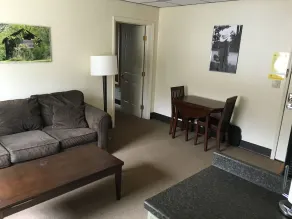 The Montrose Hotel - Zimmer