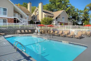 Residence Inn by Marriott Binghamton - Piscine