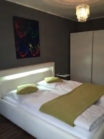 First Domizil - Habitación