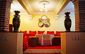 Naima House - Restaurant