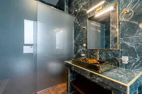 Royal Gold City Suites by Omilos Hotels - Bathroom