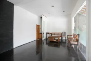 RedDoorz near RS Sarjito Yogyakarta 2 - Lobby