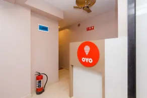 OYO 11720 Gold Coast Inn - Reception