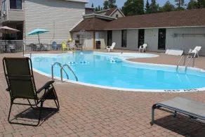 Sauble Beach Lodge - Basseng