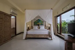 Puri Astina Villa - Habitación