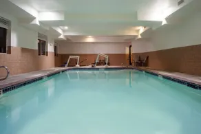 Holiday Inn Express Newport by IHG - Piscine
