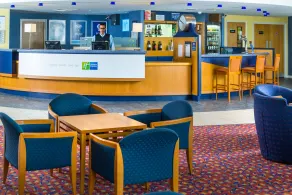 Holiday Inn Express Bradford City Centre by IHG - Recepción
