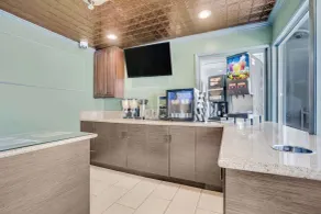Sather Berkeley - SureStay Collection by Best Western - Hall