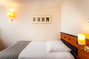 Qubus Hotel Legnica - Room