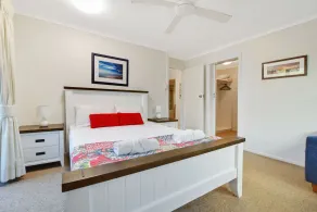 La Mer Apartments - Room