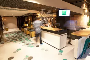 ibis Styles Paris 16 Boulogne - Check-in/check-out kiosk